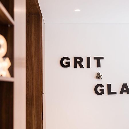 Guestready - Grit & Glam Apartment Porto Bagian luar foto