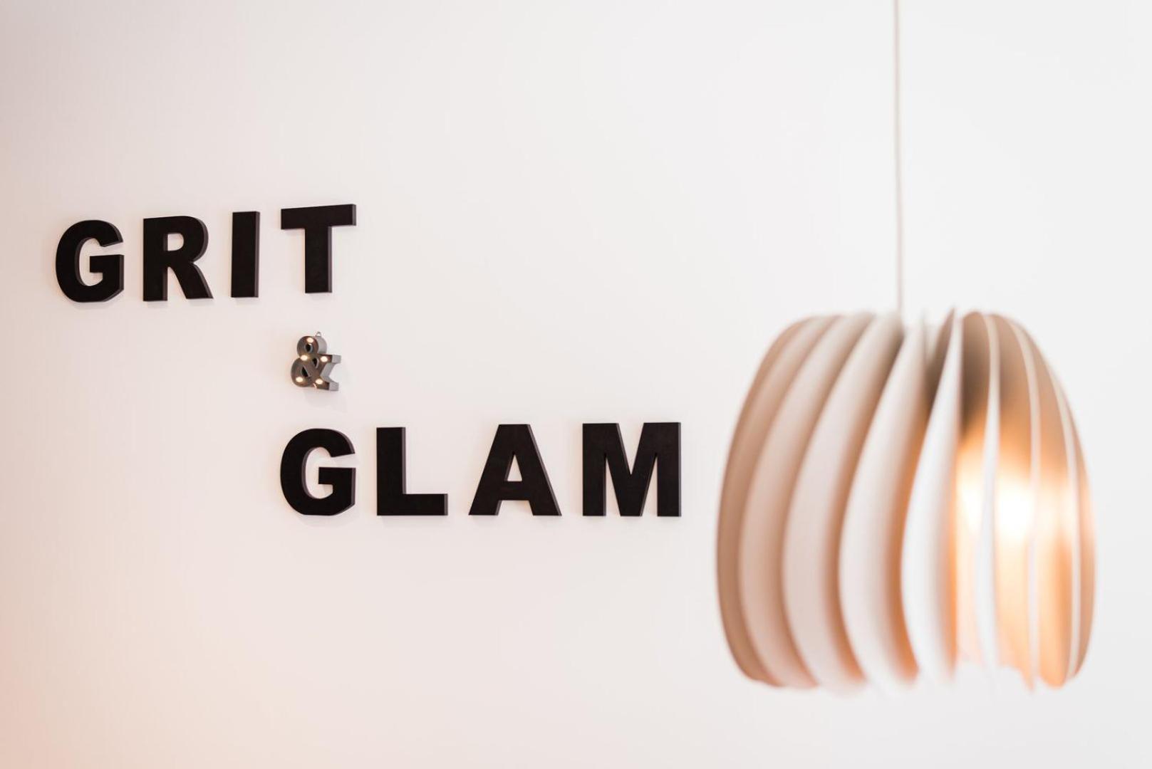 Guestready - Grit & Glam Apartment Porto Bagian luar foto